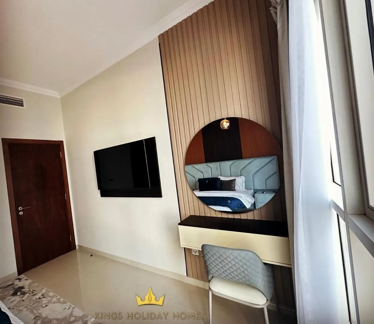 Dunya Tower Royal Suite Burj Khalifa Street, Kings Dubai Apartment